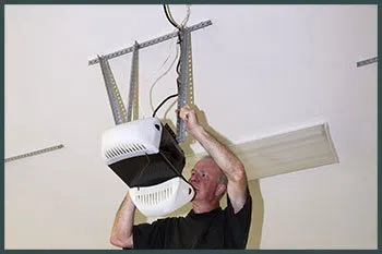 Two Guys Garage Doors Bridgeport, PA 610-808-9834 - serv-cont-open-gr-43m